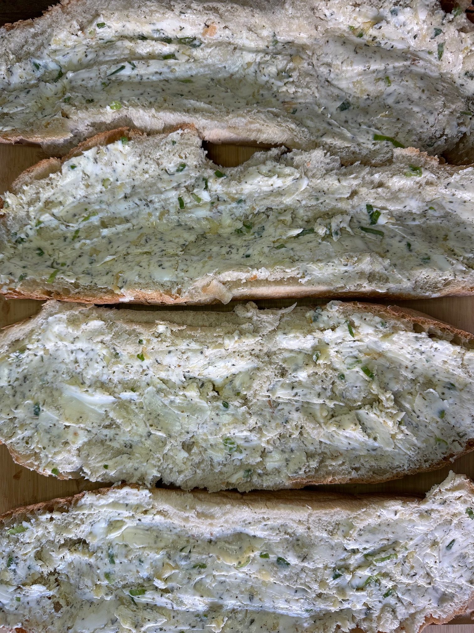 Simple Garlic Baguette – Best with Homemade Herb Butter